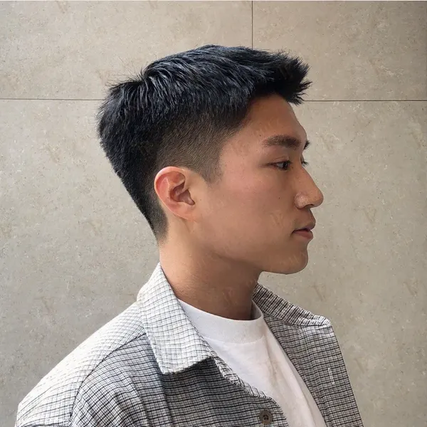 Low Taper Fade - Gọn gàng, hiện đại