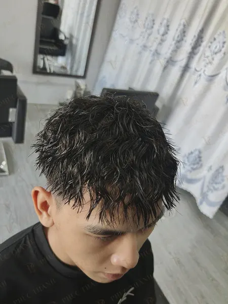 Nam hiện đại