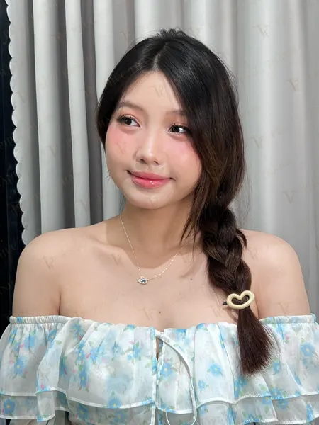 Makeup dự tiệc