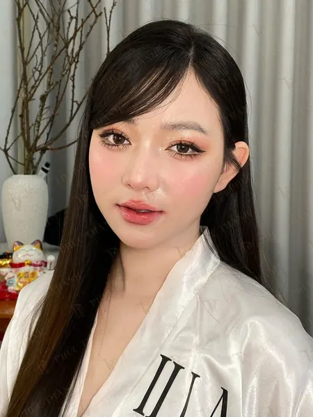 Makeup dự tiệc