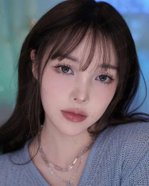 Makeup cá tính